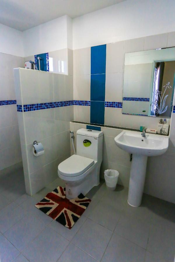 Tempo Plus Apartment Mae Сот Екстериор снимка